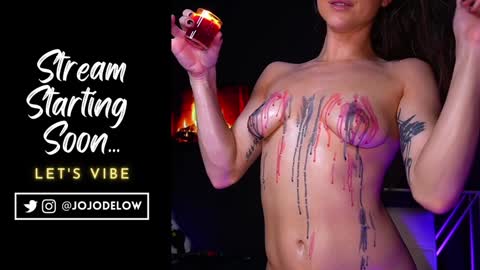 Snapshot of jojodelow chatting on 01.18.25    online show from 01.18.25