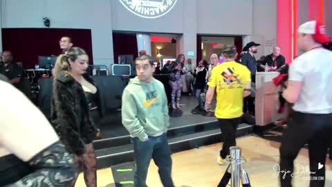 Snapshot of jojodelow chatting on 01.18.25    online show from 01.18.25