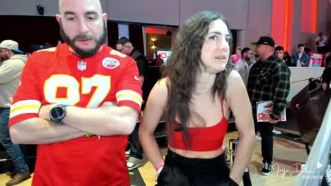 Snapshot of jojodelow chatting on 01.18.25    online show from 01.18.25