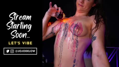 Snapshot of jojodelow chatting on 02.07.25    online show from 02.07.25