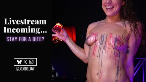 Snapshot of jojodelow chatting on 09.15.25    online show from 09.15.25