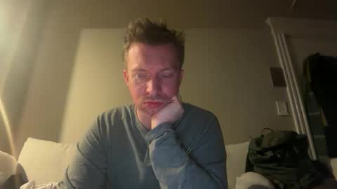 Snapshot of jojohalloran64 chatting on 01.14.26 jojohalloran64 online show from 01.14.26