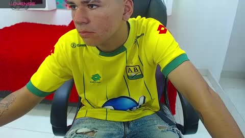 jokerbrad_1 online show from 10.06.25