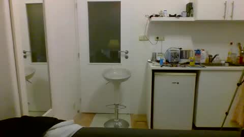 Silvania online show from 12.13.25