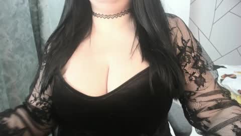 Snapshot of jolenekiss chatting on 01.12.25 Jolene online show from 01.12.25