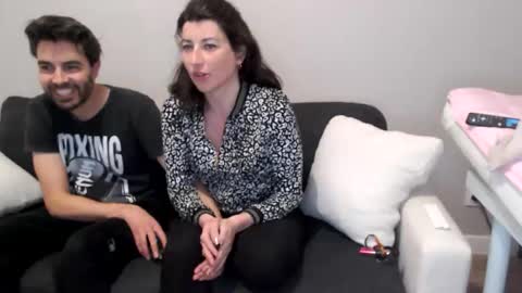 Snapshot of jolie_cam chatting on 04.01.26 jolie_cam online show from 04.01.26