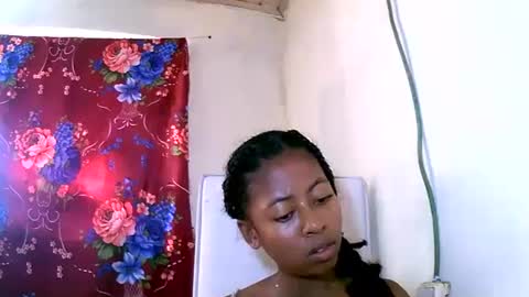 joliekah27 online show from 01.21.25