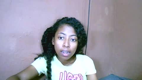 joliekah27 online show from 02.26.25