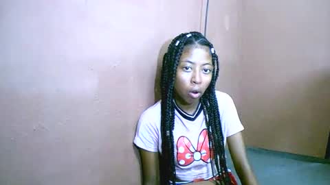 joliekah27 online show from 02.26.25