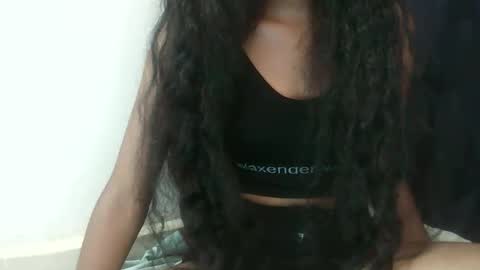 joliekah27 online show from 02.14.26