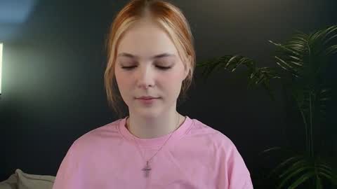 Polly  online show from 02.02.25