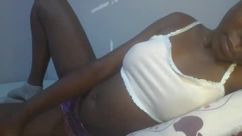 jollynabeb online show from 01.22.25