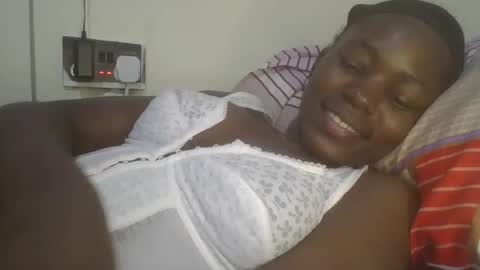 jollynabeb online show from 02.14.25