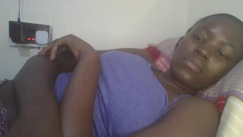 jollynabeb online show from 02.15.25