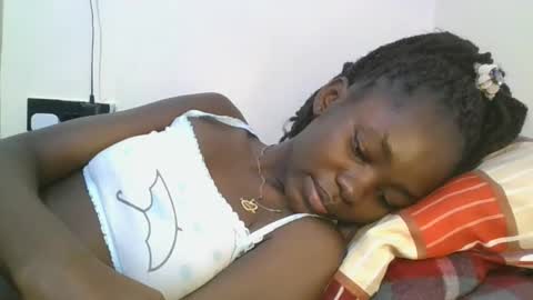 jollynabeb online show from 10.03.25