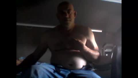 Snapshot of jolmasz30 chatting on 05.17.26 jolmasz30 online show from 05.17.26
