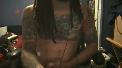 Snapshot of jon2h6k chatting on 12.12.24 jon2h6k online show from 12.12.24