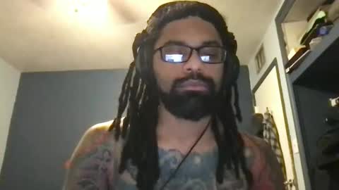 Snapshot of jon2h6k chatting on 12.15.24 jon2h6k online show from 12.15.24