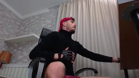 JonahShaw online show from 10.12.25