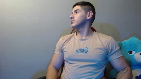 jonathancast08 online show from 01.18.25