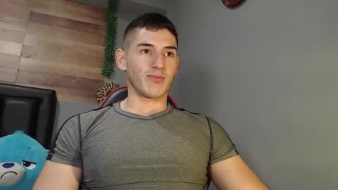 jonathancast08 online show from 02.08.25