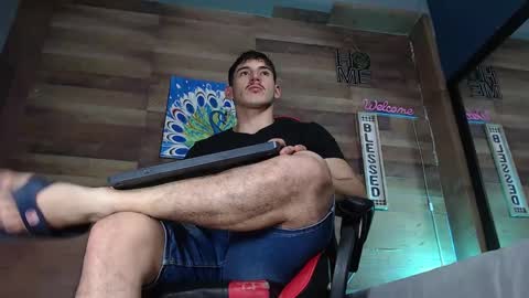 jonathancast08 online show from 10.13.25