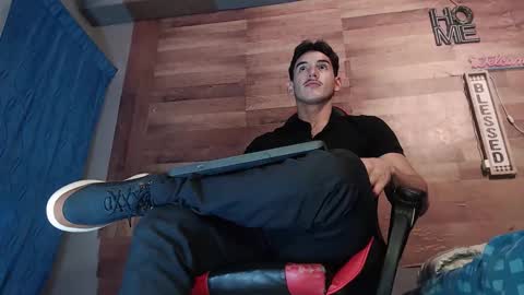 jonathancast08 online show from 11.20.25