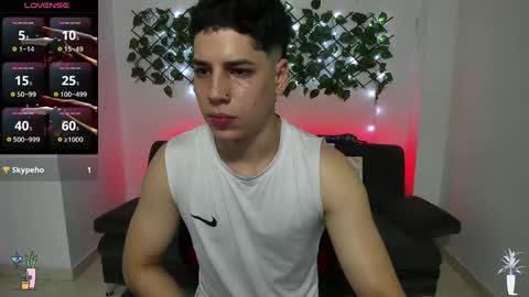 Snapshot of jonathanjoestar_ chatting on 01.13.25 Instagram jonathanfit14 online show from 01.13.25