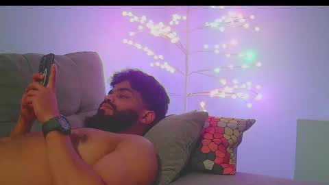 royjon online show from 10.18.25