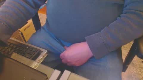 joncpics online show from 03.01.25