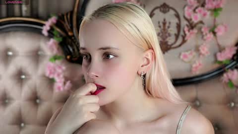 Alice online show from 04.13.26