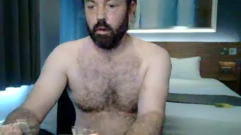 Snapshot of jonnyb9876 chatting on 12.16.25 jonnyb9876 online show from 12.16.25