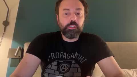 Snapshot of jonnyb9876 chatting on 02.01.26 jonnyb9876 online show from 02.01.26