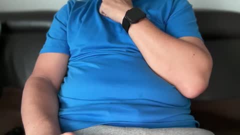 Snapshot of jonnybix10 chatting on 09.25.25 Joanna Slut online show from 09.25.25