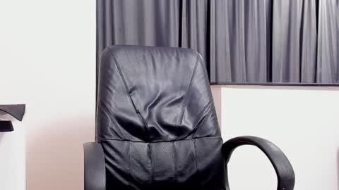 Snapshot of jonnyporn1 chatting on 01.24.25 jonnyporn1 online show from 01.24.25