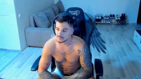 jonnyporn1 online show from 10.08.25