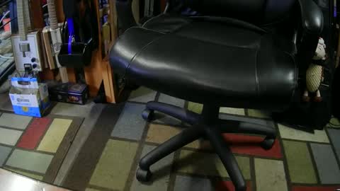 Snapshot of jonsexy1958 chatting on 09.28.25 jonsexy1958 online show from 09.28.25