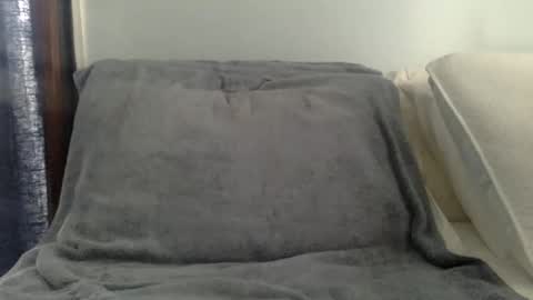 Snapshot of jonsmithx3x chatting on 02.17.25 jonsmithx3x online show from 02.17.25