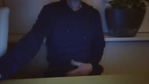 Snapshot of jop55 chatting on 12.26.24 Jop55 online show from 12.26.24