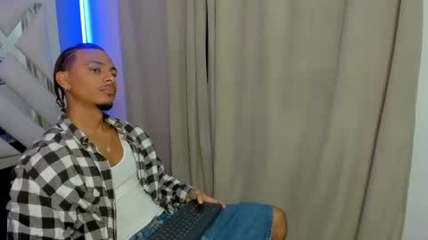 Snapshot of jordan_love7 chatting on 09.24.25 jordan online show from 09.24.25