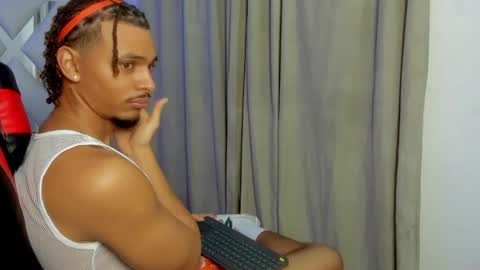 Snapshot of jordan_love7 chatting on 10.28.25 jordan online show from 10.28.25