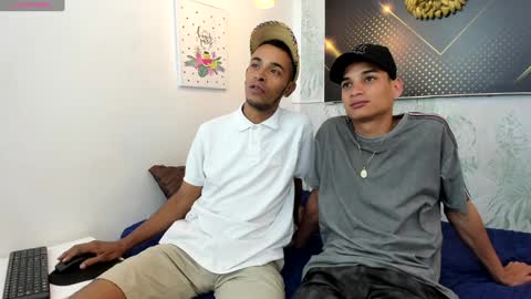 Snapshot of jordanandandrew chatting on 01.14.25 jordanandandrew online show from 01.14.25