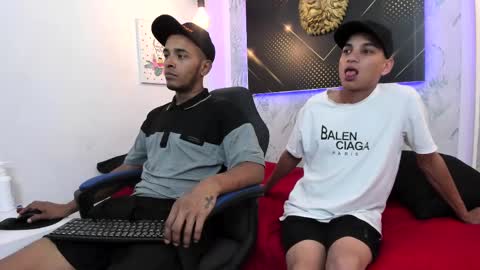 Snapshot of jordanandandrew chatting on 02.17.25 jordanandandrew online show from 02.17.25
