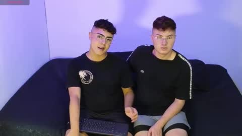 Snapshot of jordanhiltton__ chatting on 02.01.25 jordanhiltton__ online show from 02.01.25