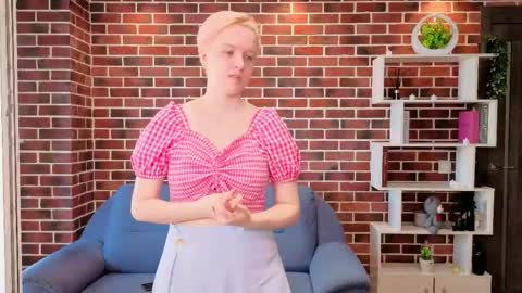 Ellie online show from 05.13.26