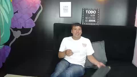 Snapshot of jordy_kiing chatting on 09.24.25 Jordy Kiing online show from 09.24.25