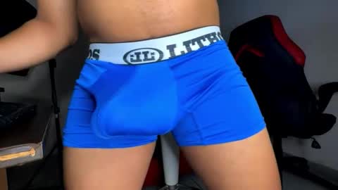 Snapshot of jordylatin202 chatting on 10.03.25 DAVID online show from 10.03.25