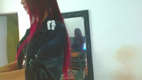 perryt 420 online show from 04.10.26