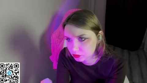 Snapshot of jorroger chatting on 07.05.26 Mila online show from 07.05.26
