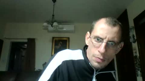 Snapshot of jos39a chatting on 01.15.25 jos39a online show from 01.15.25